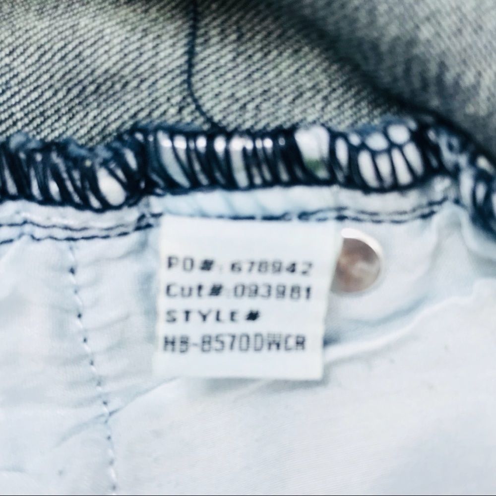 Distressed denim jean short shorts Refuge - 2 - Picture 5 of 7